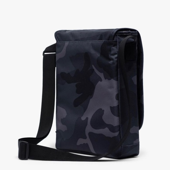 Hershel Supply Co Lane Cross body Night camo. - Picture 7 of 16